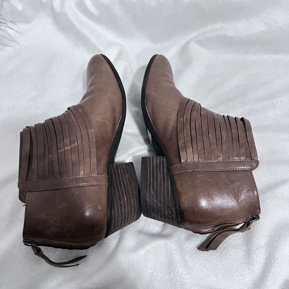 Clark Artisan Ankle Booties Size 8 M Brown Strappy Western Comfort Boot Block - Picture 3 of 7